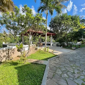  Villa Living